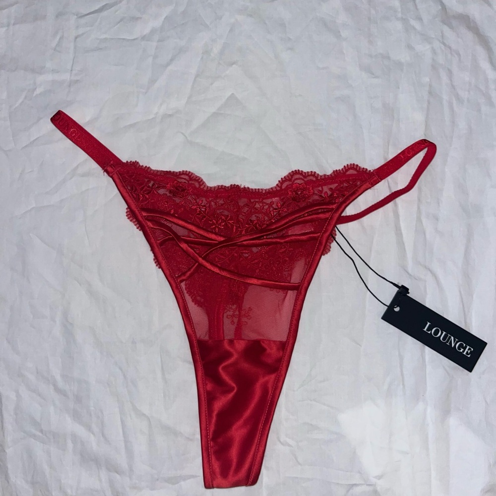 LOUNGE Underwear NEW W/tags Small Red Lace Seduce Balcony Thong Panty